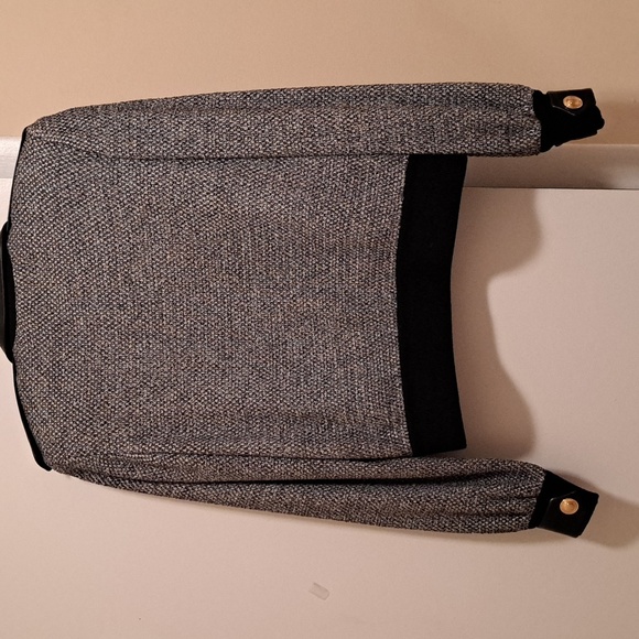 St John Collection Marie Grey Vintage Knit Short Jacket Leather trim sz S - Picture 9 of 13